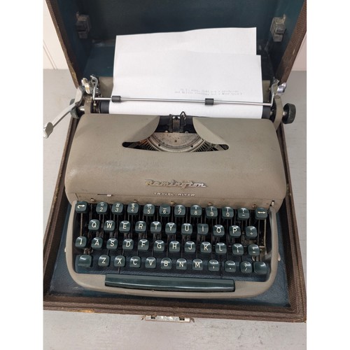 Macchina scrivere manuale - da,